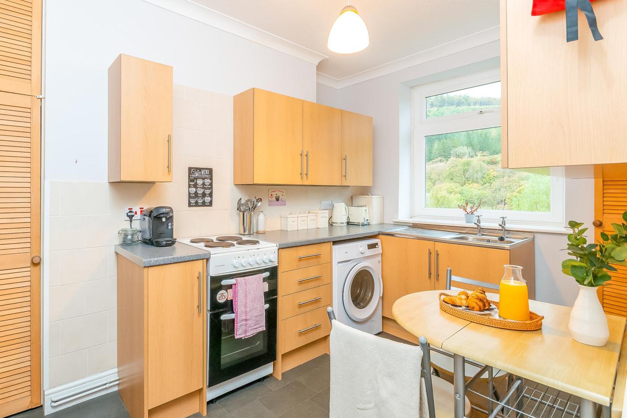 The View Spacious Apartment In Afan Forest Bike Park By Staystaycations Port Talbot Exterior foto